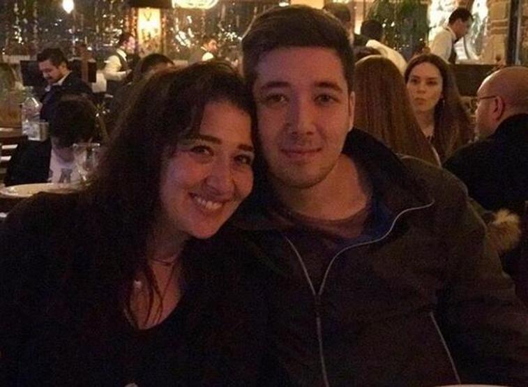 Abla kardeş değil, anne oğul