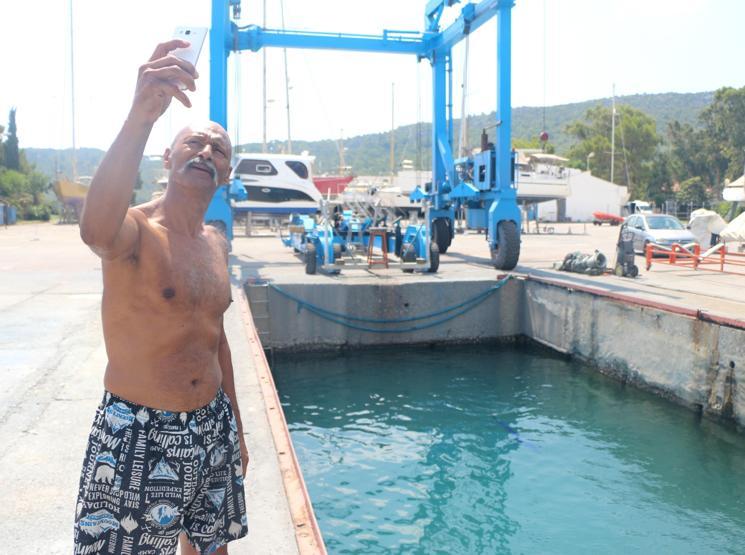 Dünyanın en hızlısı Mavi yelken balığı Kemerde görüntülendi
