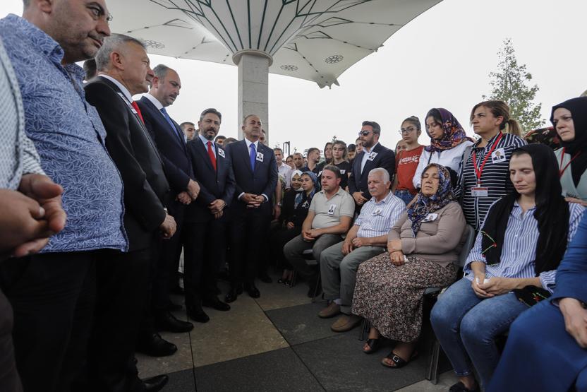 Erbil’de şehit düşen Türk diplomat son yolculuğuna uğurlandı