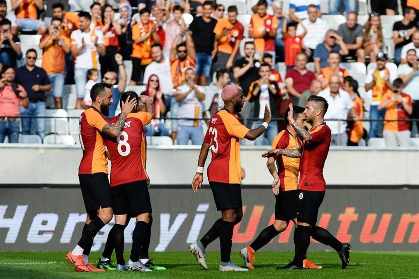 Galatasaray 3 dakikada 3 gol yedi
