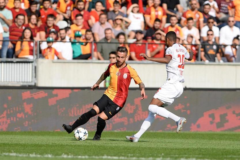 Galatasaray 3 dakikada 3 gol yedi