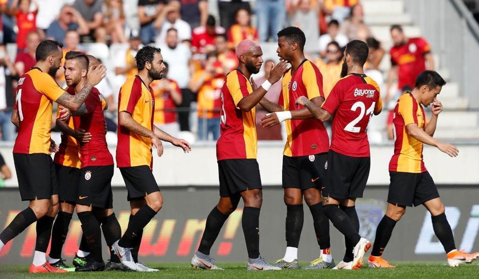 Galatasaray 3 dakikada 3 gol yedi