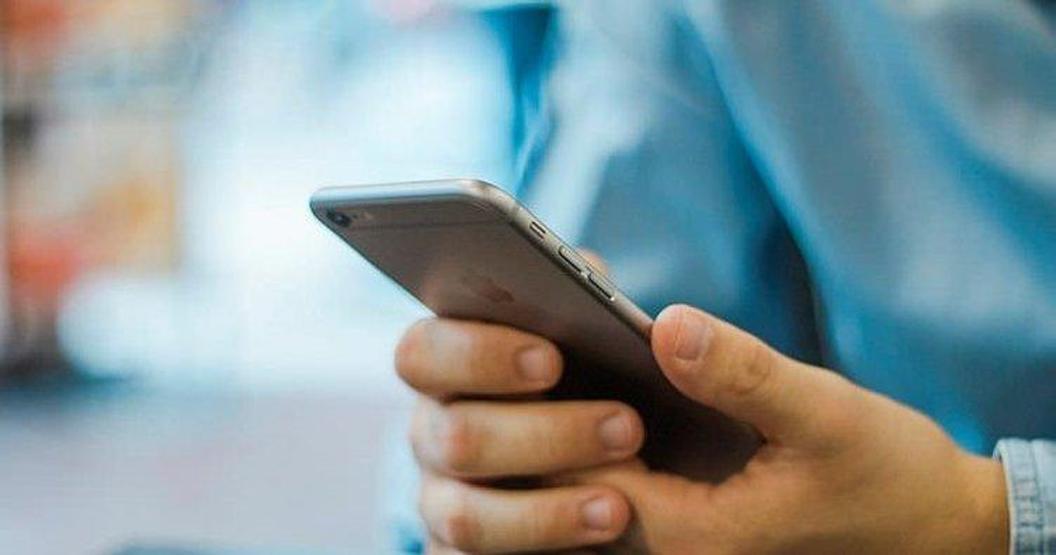 Dışarıdan getirilen telefonlara 100 TLye yasa dışı kayıt