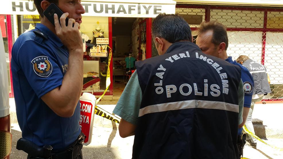 Arkadaşlık isteğine ret cevabı veren kadını bıçaklayıp, intihara kalkıştı