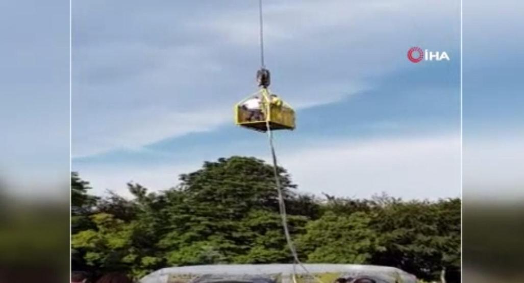 Bungee jumping halatı koptu, 30 metreden aşağı düştü