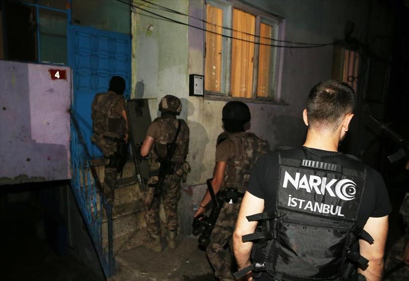 İstanbulda uyuşturucu operasyonu 50 adrese eş zamanlı baskın