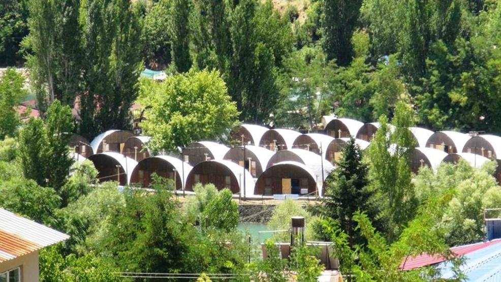 Türkiyenin ilk çadır kamp konseptli oteli Tuncelide açıldı