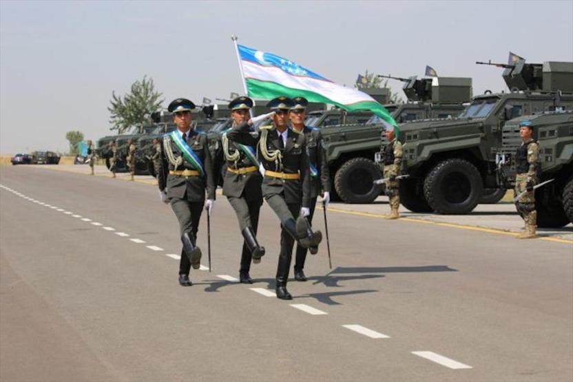 Ejder Yalçın zırhlıları Özbekistan ordusunda
