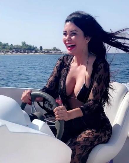 Ebru Polat çirkin mesajı ifşa etti; Bir daha bu tarz...