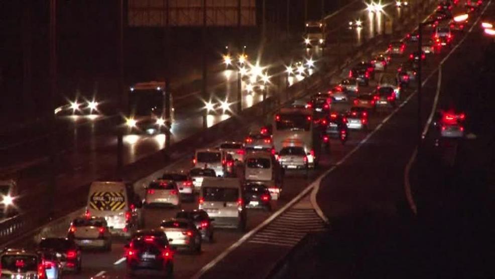 Dönüş trafiği erken başladı Tekirdağ-İstanbul yolunda yoğunluk…