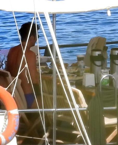 Ünlü oyuncu Marmariste... Günlük 950 Euroya tatil