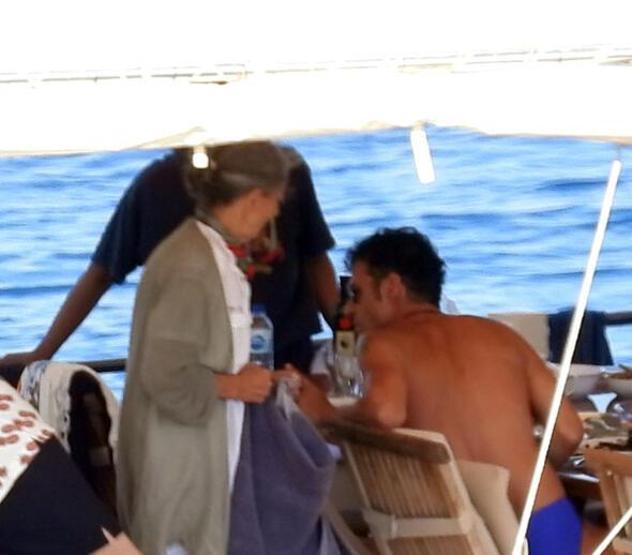 Ünlü oyuncu Marmariste... Günlük 950 Euroya tatil