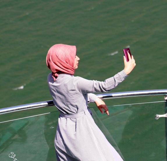 Türkiyenin en uzun cam terası adrenalin tutkunlarını cezbediyor