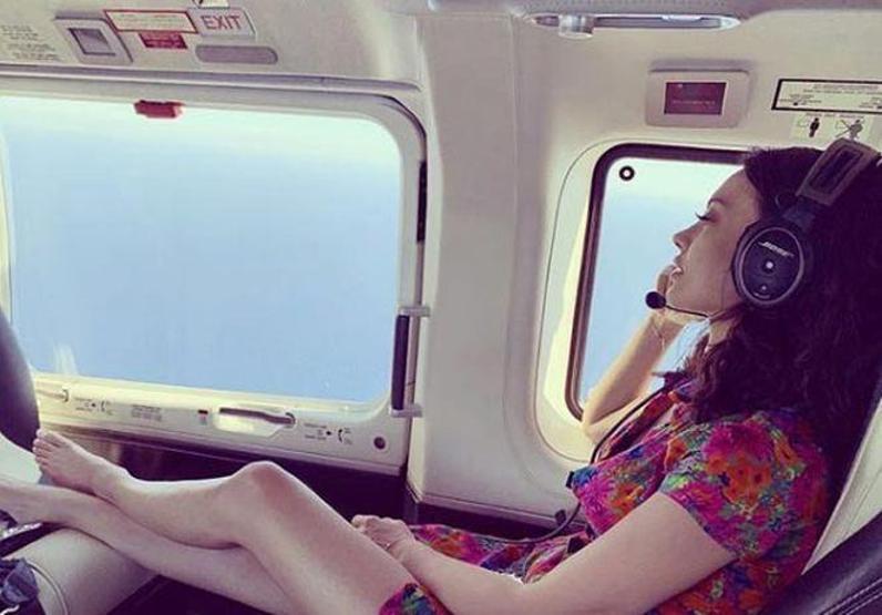 Tuvana Türkayın bikinili pozu olay oldu
