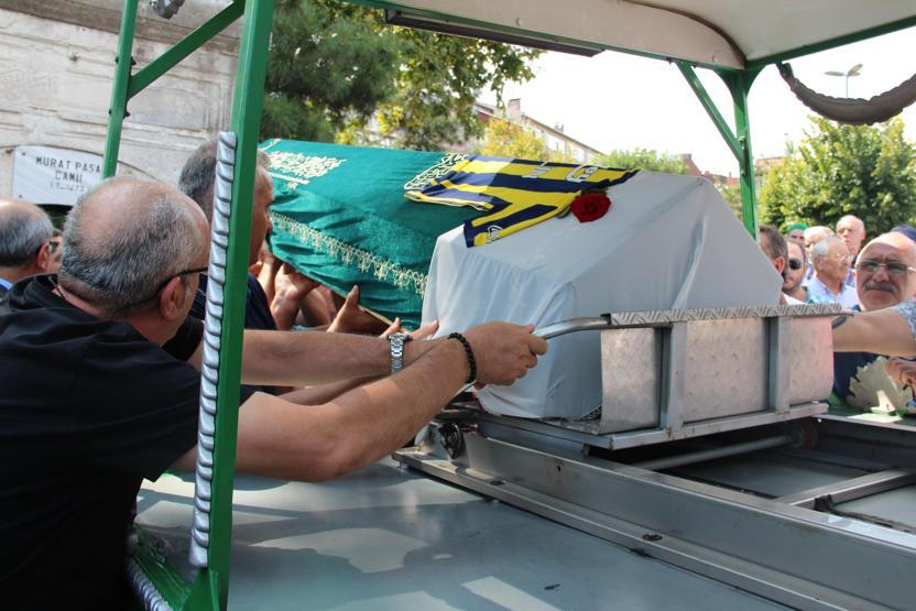 10 yaşındaki Selin son yolculuğuna uğurlandı