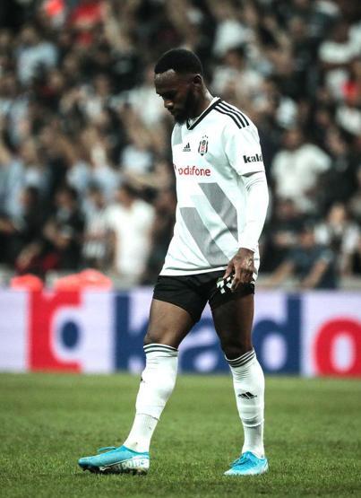Ekrana gelmemişti İşte Beşiktaş - Göztepe maçında dikkat çeken anlar