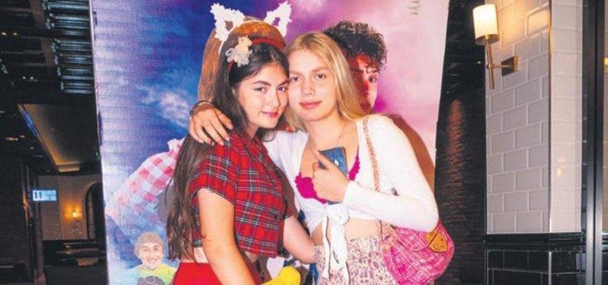 Aleyna Tilki’nin kız kardeşi Ayça Tilki: Ablamı başkalarından kıskanıyorum