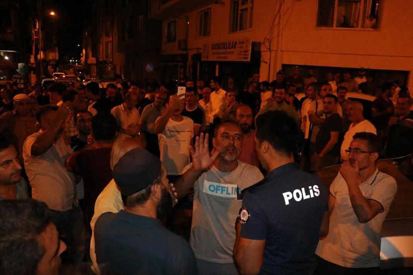 Bursada gerginlik Uyuşturucu satıcıları kavga etti ortalık karıştı