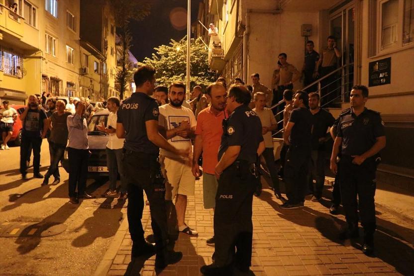 Bursada gerginlik Uyuşturucu satıcıları kavga etti ortalık karıştı