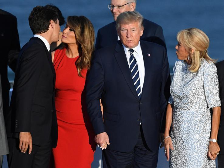 Melania Trumpın G7 stili gündem yarattı