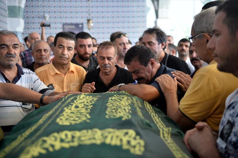 Ünlü sanatçı Selahattin Özdemire veda