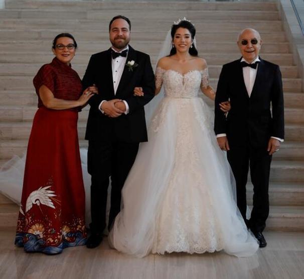 Mazhar Alanson’un mutlu günü Oğlunu evlendirdi