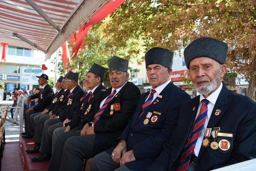 30 Ağustos Zafer Bayramı yurtta coşku ile kutlanıyor