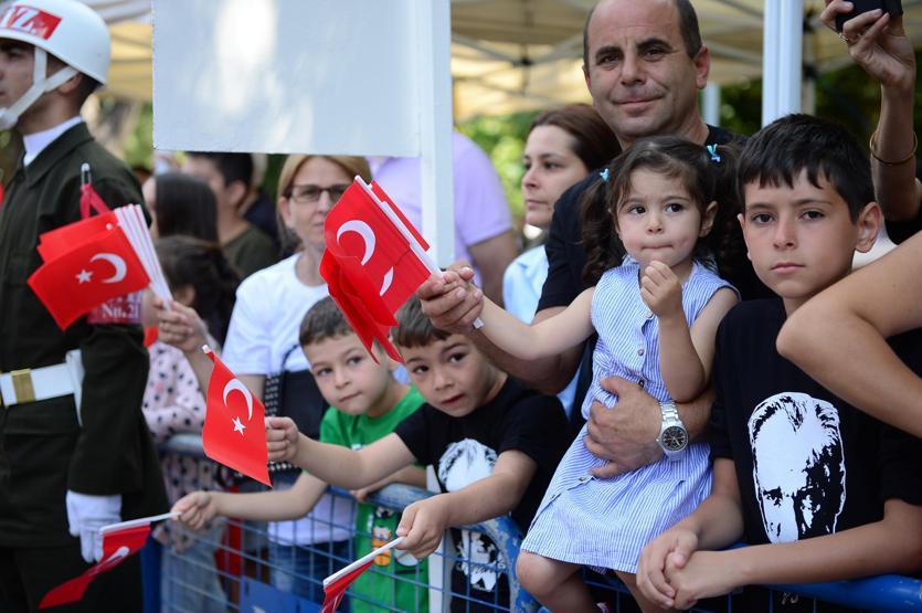 30 Ağustos Zafer Bayramı yurtta coşku ile kutlanıyor