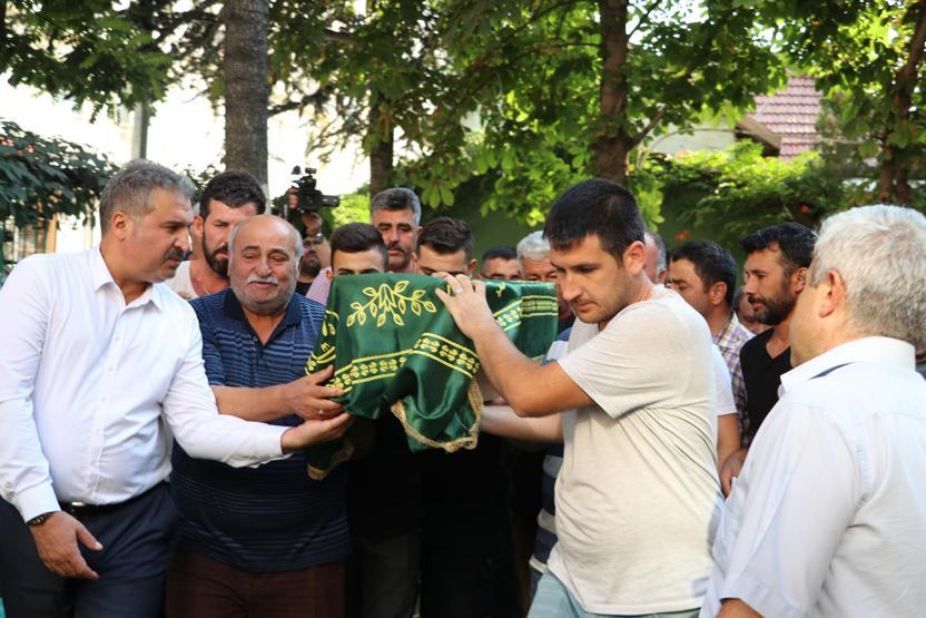 Vahşice öldürülen Eymen toprağa verildi