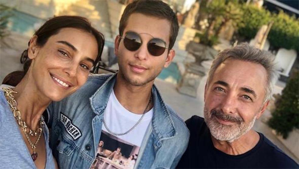 Ünlü oyuncu güzel haberi duyurdu