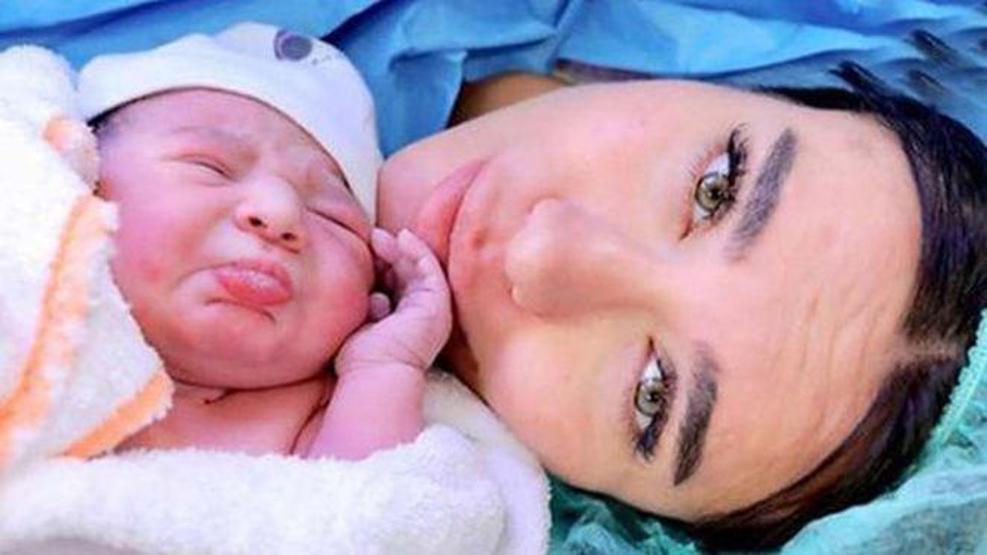 Nedim Keçeliden Gamze Keçeliye 350 bin TLlik doğum hediyesi