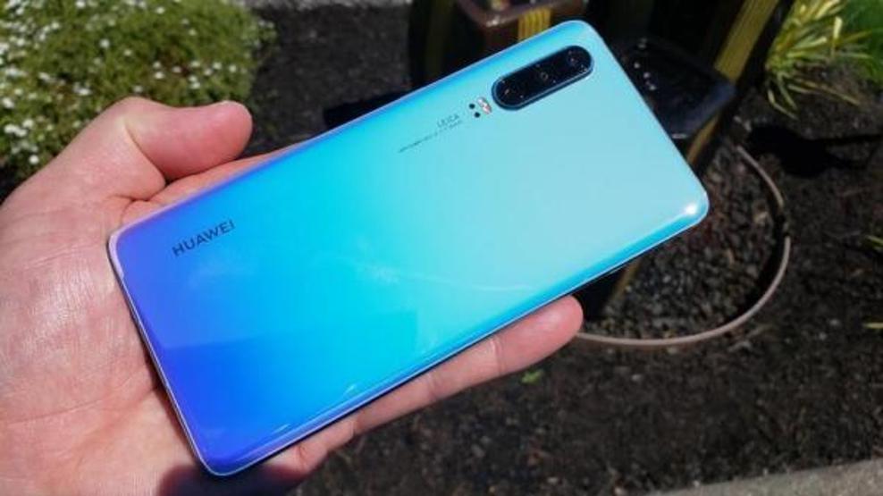 iPhone 11 Pro Max vs Huawei P30 Pro Hangisi tercih edilmeli