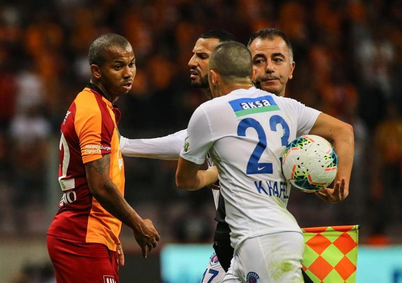 Falcao ilk maçına damga vurdu