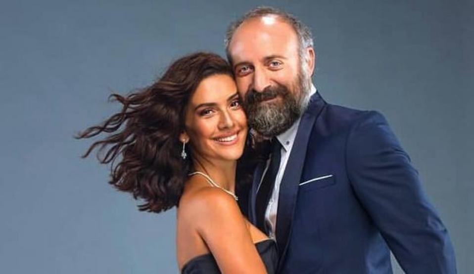 Bergüzar Korel - Halit Ergenç çifti 150 bin TLyi gözden çıkardı