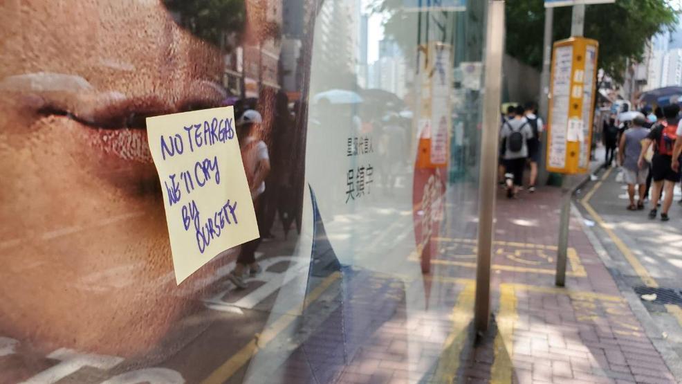 Hong Kong’da protestolar sürüyor