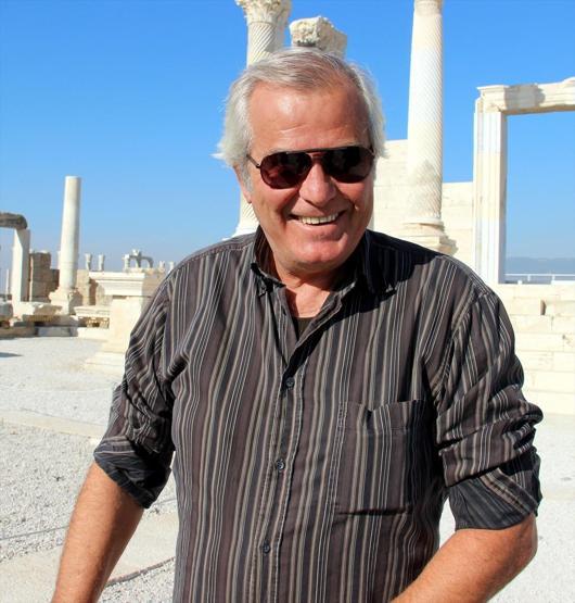 Unutulmayan yakışıklı: Tarık Akan