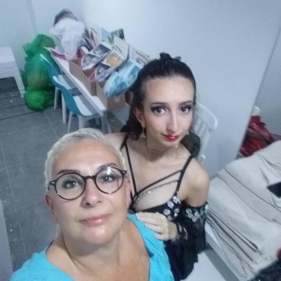 Burçin Orhon’un büyük gururu Annesinin kızı…