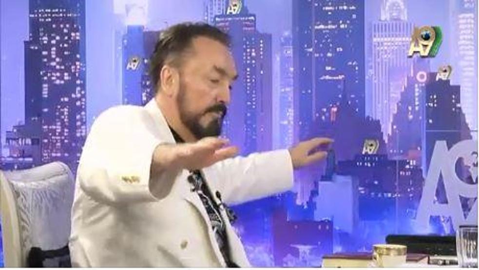 Adnan Oktar bu görüntülerle ilgili konuştu: Oynamaktan çok rahatsızım