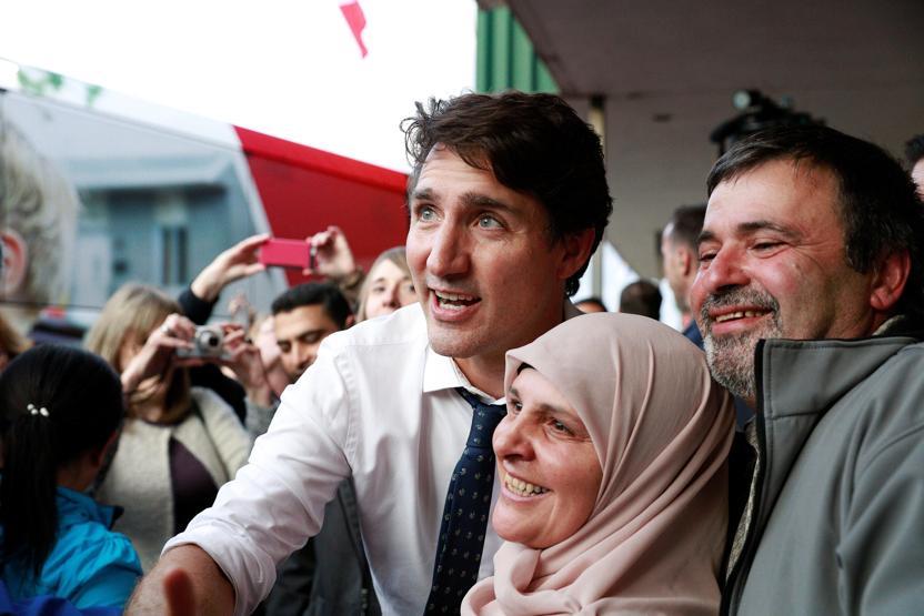 Kanada Başbakanı Trudeau olay fotoğraf için özür diledi