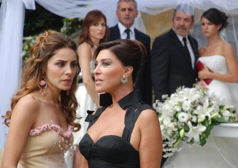 Ne ‘Aşk-ı Memnu’ymuş arkadaş