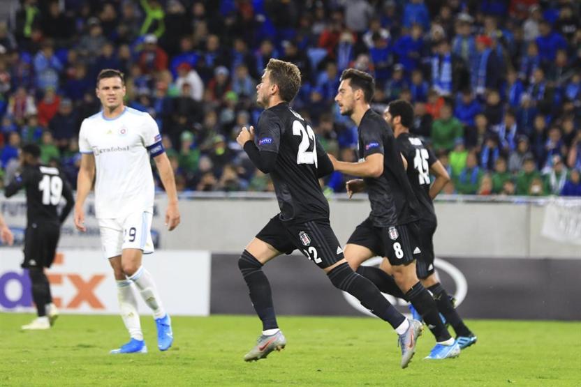 Beşiktaş uzatmada 2 gol yedi