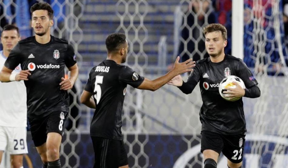 Beşiktaş uzatmada 2 gol yedi