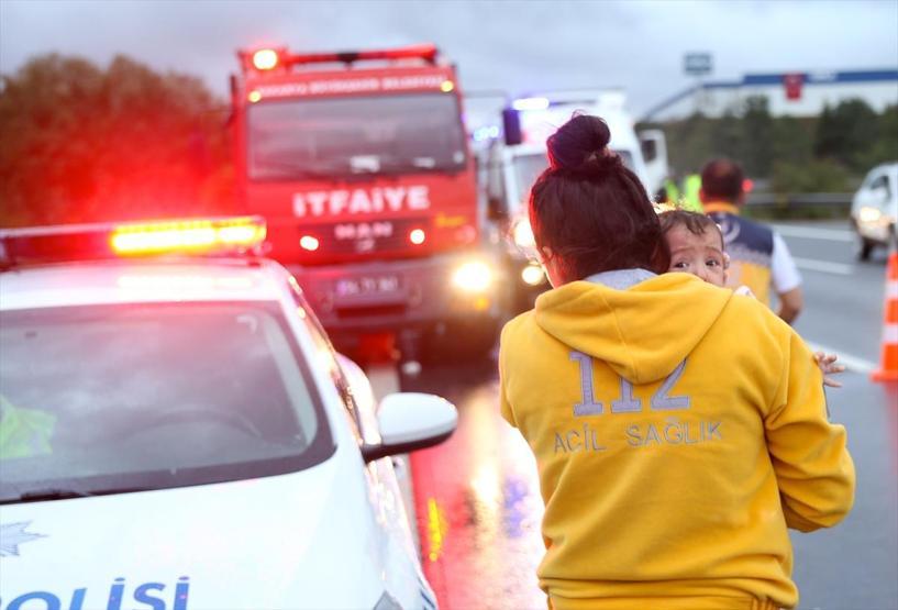 Anadolu Otoyolunda zincirleme kaza: Yaralılar var