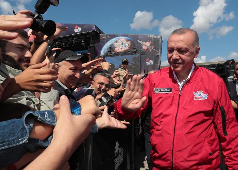 Yerli pikap aracın ismi belli oldu... Cumhurbaşkanı Erdoğan bizzat kullandı