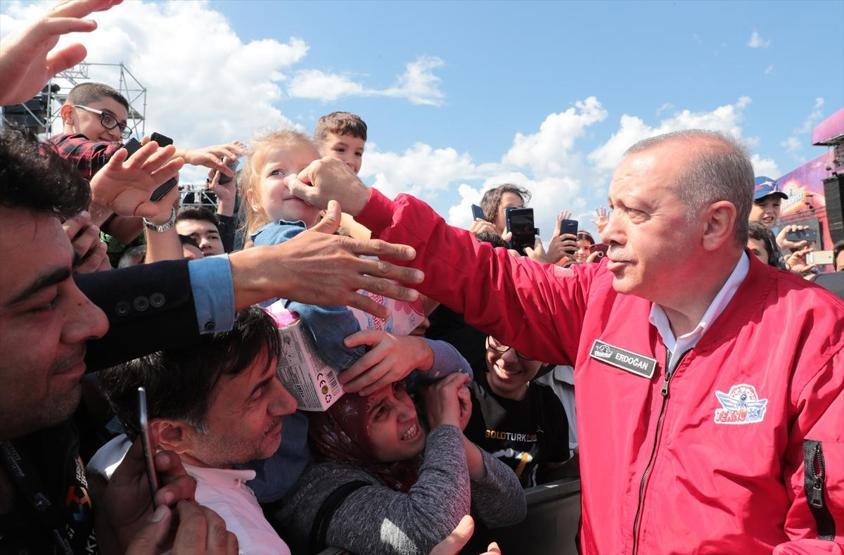 Yerli pikap aracın ismi belli oldu... Cumhurbaşkanı Erdoğan bizzat kullandı