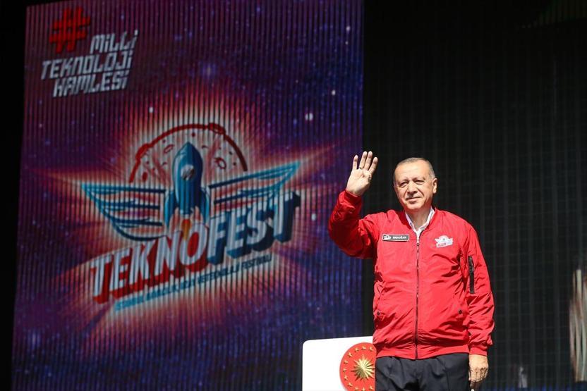 Yerli pikap aracın ismi belli oldu... Cumhurbaşkanı Erdoğan bizzat kullandı