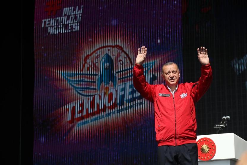 Yerli pikap aracın ismi belli oldu... Cumhurbaşkanı Erdoğan bizzat kullandı