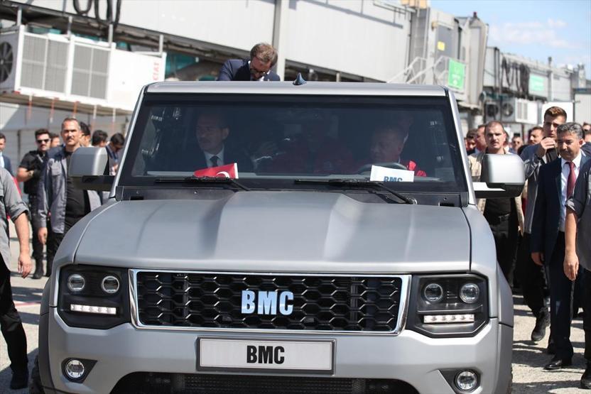 Yerli pikap aracın ismi belli oldu... Cumhurbaşkanı Erdoğan bizzat kullandı