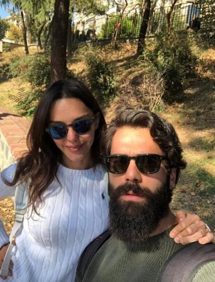 Hande Ataizi: Aramızda 20 yaş var ama sevgilimle fıstık gibiyiz