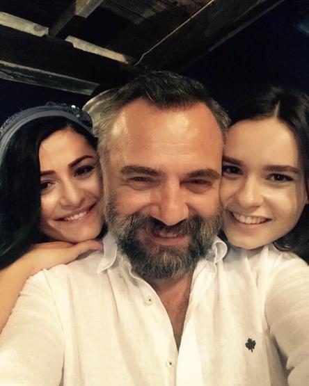 Ece Hakim, Harvardda sucuklu yumurta yaptı